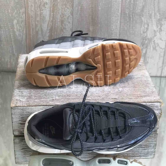 Nike Air Max 95 Anthracite Grey W AUTHENTIC - Picture 3 of 8